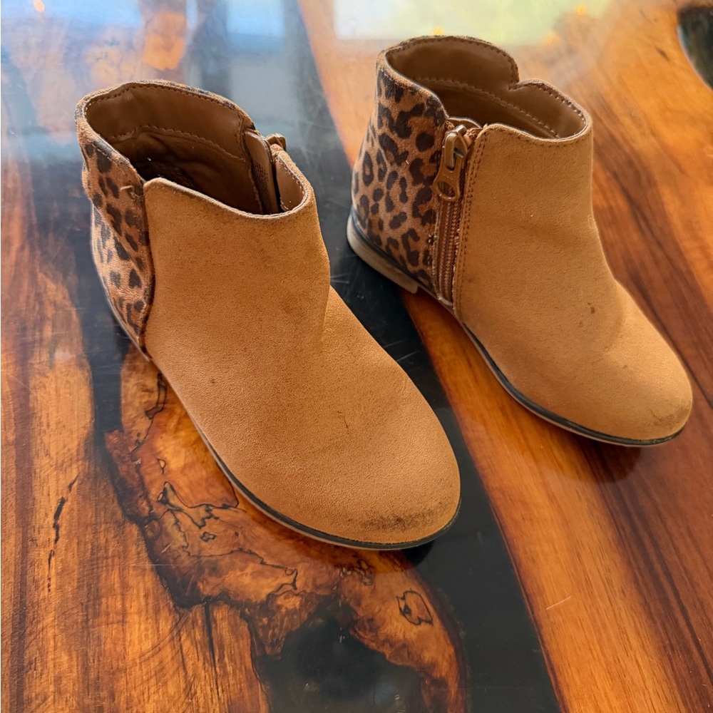 Cat & Jack Tan Ankle Boots with Leopard Back